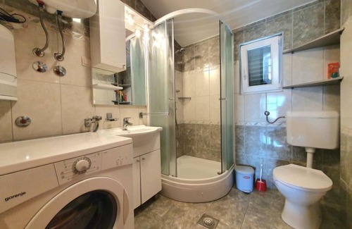 Primosten Apartamento | Apartamento Mali Ive (PME300) en Primosten - 6 personas, 3 dormitorios