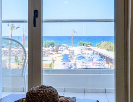 Malia Hotel | Malia Bay Beach Hotel & Bungalows