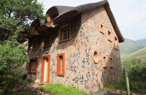 Butha Buthe Cabina | Maliba River Lodge