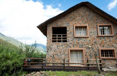 Butha Buthe Cabina | Maliba River Lodge