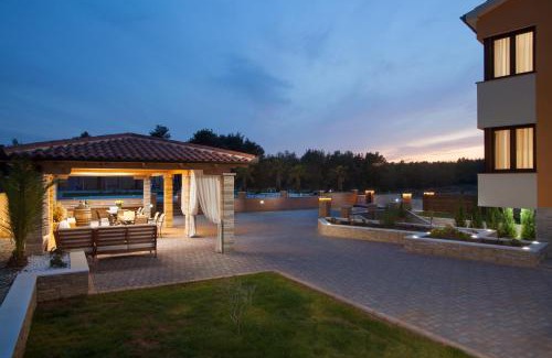 Vir Villa | Malibu One
