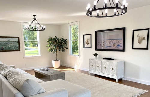 Secretary Casa | Mallard Point - Waterfront Home