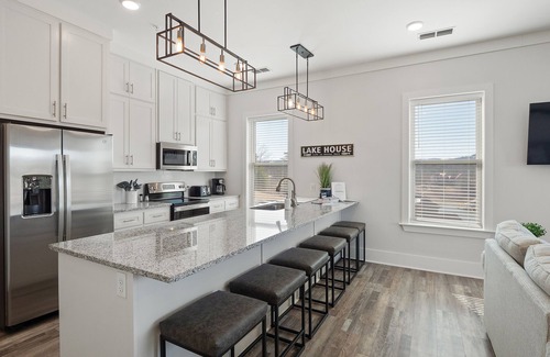 Cullman Casa | Mallard Pointe 100: 3 BR, 3 BA House in Cullman, Sleeps 8
