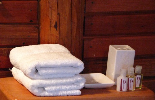 Luis Soto Hotel | Mallin Colorado Ecolodge
