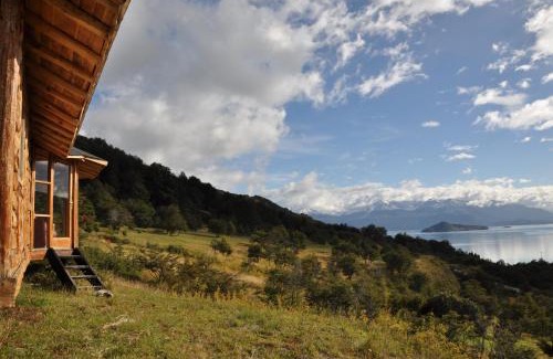 Luis Soto Cabina | Mallin Colorado Ecolodge