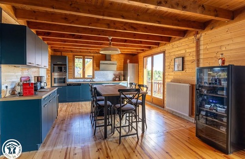 Besse-et-Saint-Anastaise Casa | Maloucca - Besse ET Saint Anastaise