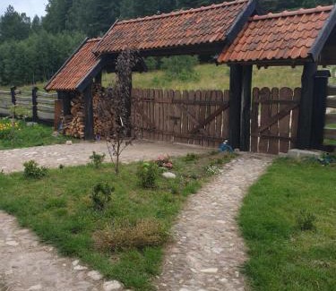 Jeziorany Casa | Malowniczy Zakątek w Dercu