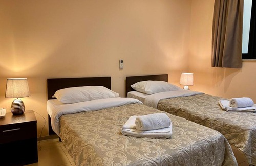 Paceville Hotel | Malta Paradise Guest House