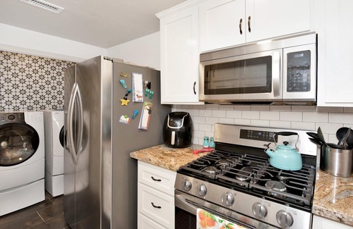 Big Bear City Cabina | Maltby Modern LOG Cabin #2307
