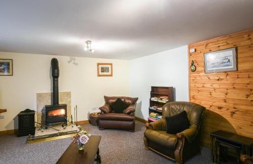 Whitchurch Casa | Maltkiln Court
