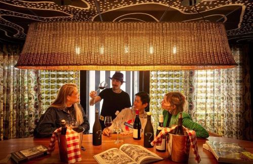 Old Town Hotel | Mama Shelter Dijon