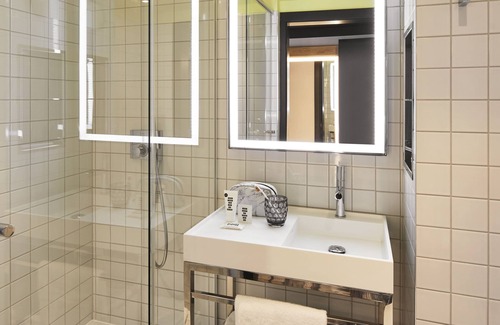 Bethnal Green Hotel | Mama Shelter London - Shoreditch