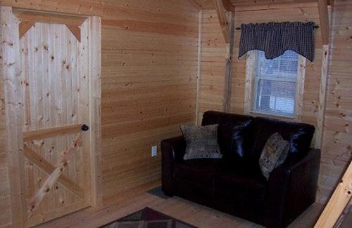 Mammoth Cave Casa | Mammoth Cave Cabin for a Weekend Getaway from Louisville