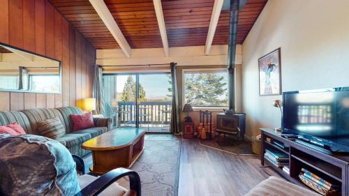 Mammoth Lakes Apartamento | Mammoth Point #106 condo