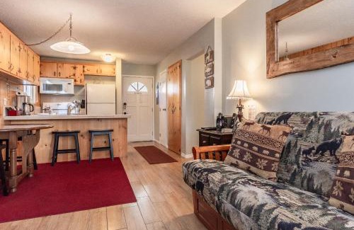 Mammoth Lakes Casa | Mammoth View Villas # 34