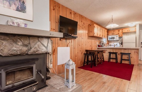 Mammoth Lakes Casa | Mammoth View Villas # 34
