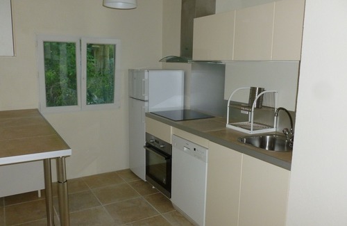 Arles Casa | MANADE BLANCA - CASA PARA 5 PERSONAS
