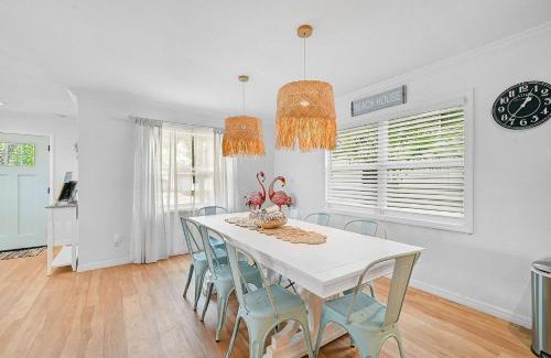 River District Casa | Manatee Cottage