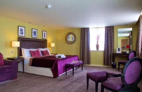 Wilmslow Hotel | Manchester Airport Hotel by Dancenter