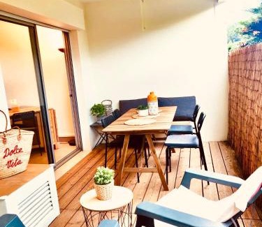 Mandelieu-La-Napoule Apartamento | Mandelieu Grand studio avec Piscine et proche de la Mer