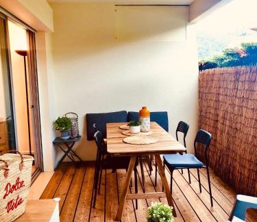 Mandelieu-La-Napoule Apartamento | Mandelieu Grand studio avec Piscine et proche de la Mer