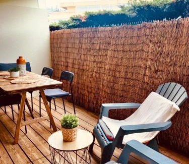 Mandelieu-La-Napoule Apartamento | Mandelieu Grand studio avec Piscine et proche de la Mer
