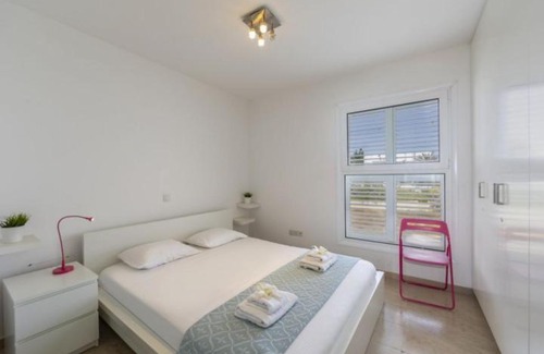 Pissouri Apartamento | Mandevilla Apartment