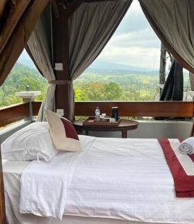 Sawan Casa | Mandhasativa Homestay