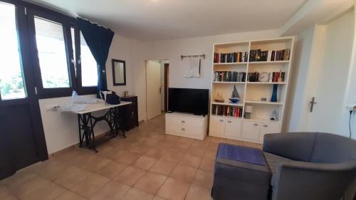 Mochlos Apartamento | Mandoras cozy sea view apartment