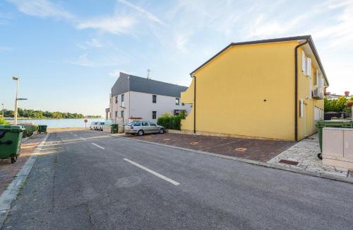 Lovrecica Casa | MANFROI house with apartments