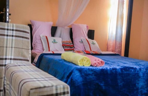 Entebbe Cama Y Desayuno | Mangalita Lodges Entebbe