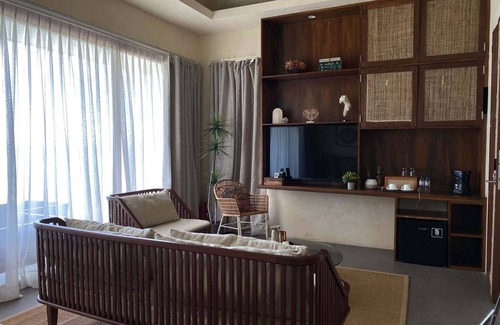 Nueva Valencia Complejo | Manggadiwa Resort and Spa