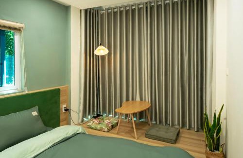 Hang Bai Casa | Mango House - Budget Cozy Rooms near Hanoi Old Quarter and Train St