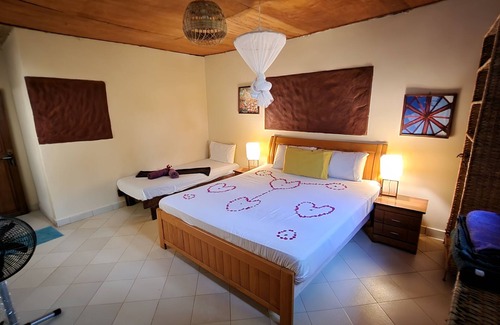 Ghanatown Casa | Mango Lodge