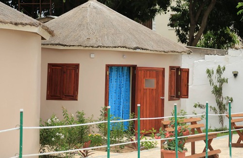 Kololi Cabaña | MANGO VILLAGE - UN VERDADERO SABOR DE ÁFRICA BAJO LOS ÁRBOLES DE MANGO