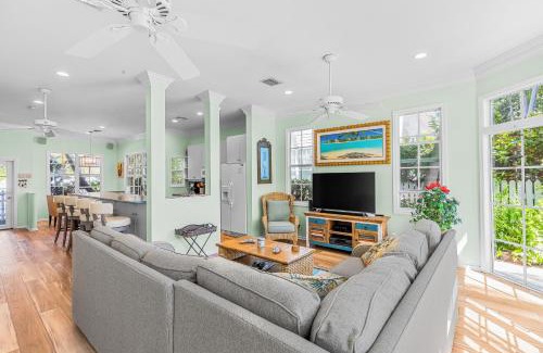 Bahama Village Casa | Mangrove Lagoon
