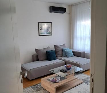Novi Beograd Apartamento | Manhattan apartman Zumbul Belvil