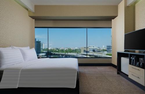 Kuningan Hotel | Manhattan Hotel Jakarta