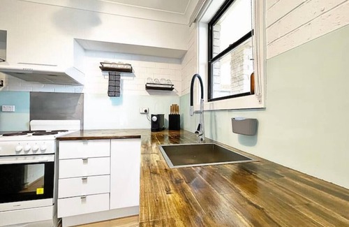 Batehaven Apartamento | Manhattan - Stylish 1BR Beachfront on Casey’s