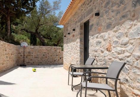 Lefktron Villa | Mani Senses Luxury Villa