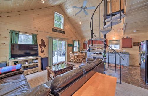 Steuben Casa | Manistique Cabin with Grill - Near Thunder Lake