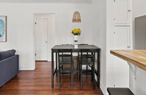Manito Casa | Manito Park Bungalow