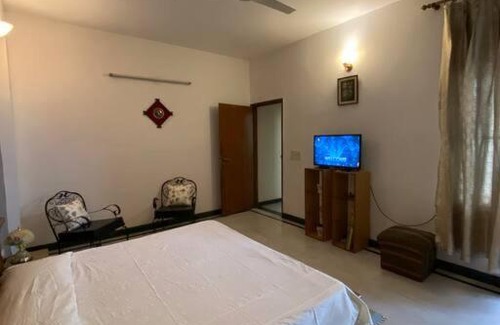 Greater Noida Apartamento | MANNAT The Corner Bungalow