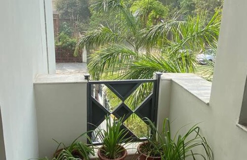 Greater Noida Apartamento | MANNAT The Corner Bungalow