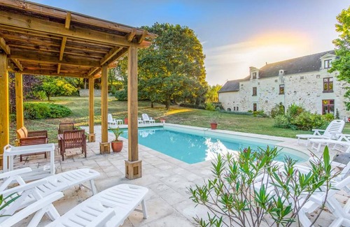 Concourson-sur-Layon Villa | 400 m² Villa ∙ 7 habitaciones ∙ 15 personas