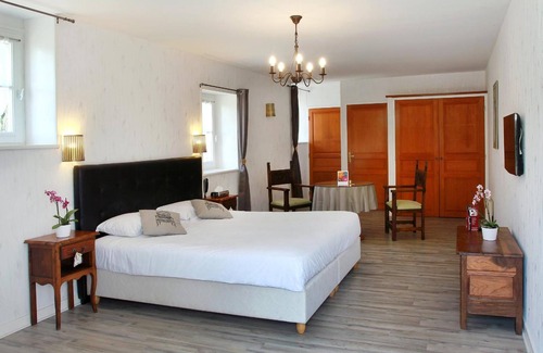Plonevez-Porzay Hotel | Manoir de Moëllien, The Originals Relais