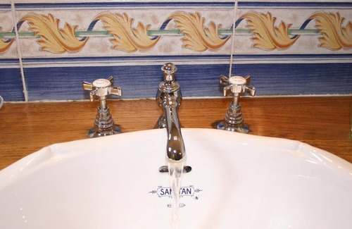 Sixt-sur-Aff Cama Y Desayuno | Manoir de Pommery