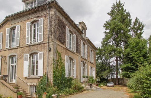 Yvre-l'Eveque Cama Y Desayuno | Manoir des Turets