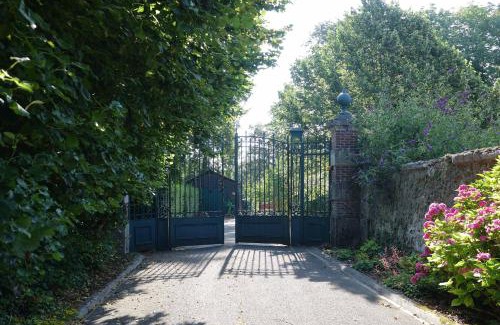 Villevaude Cama Y Desayuno | Manoir Le Parc near Paris & Disneyland