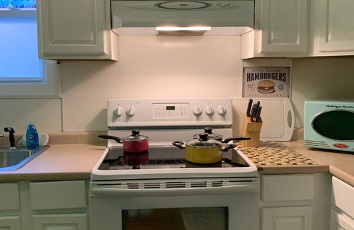 Willoughby Spit Cabaña | Manor and Mutts #1 - Beach Front, Pet Friendly, High Speed WiFi, Private
